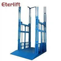 Грузовой лифт с двойной направляющей