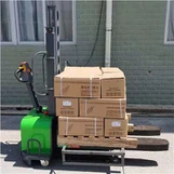 Самоподъемный вилочный погрузчик для укладки поддонов